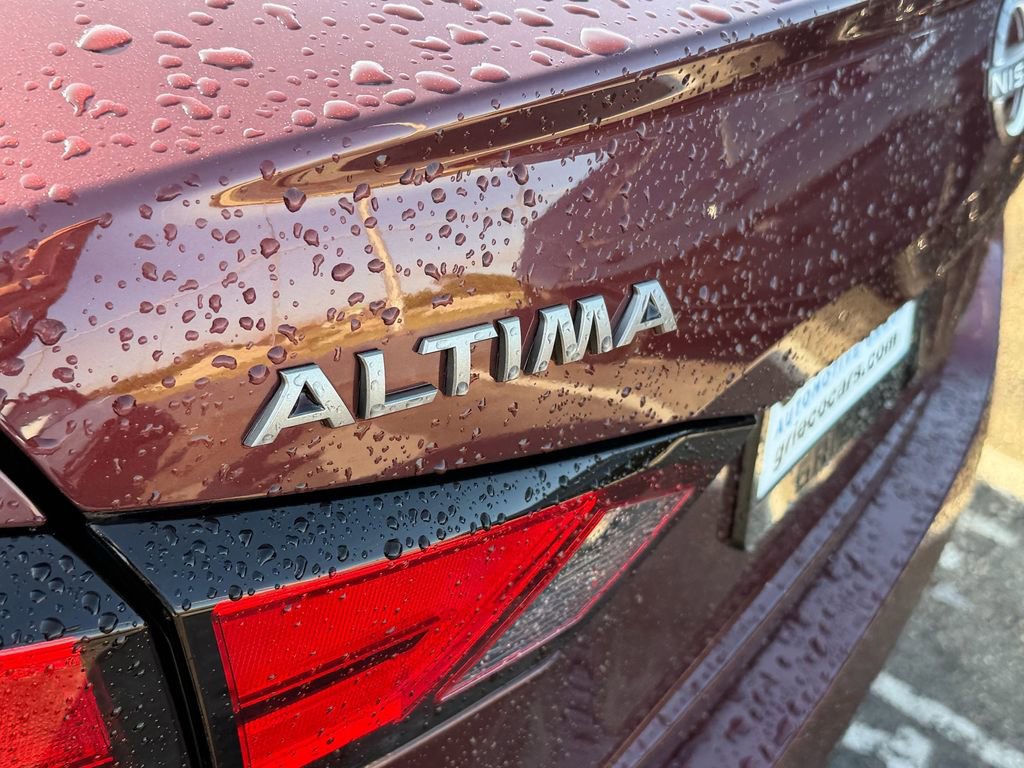 Certified 2024 Nissan Altima 2.5 SV FWD image 14
