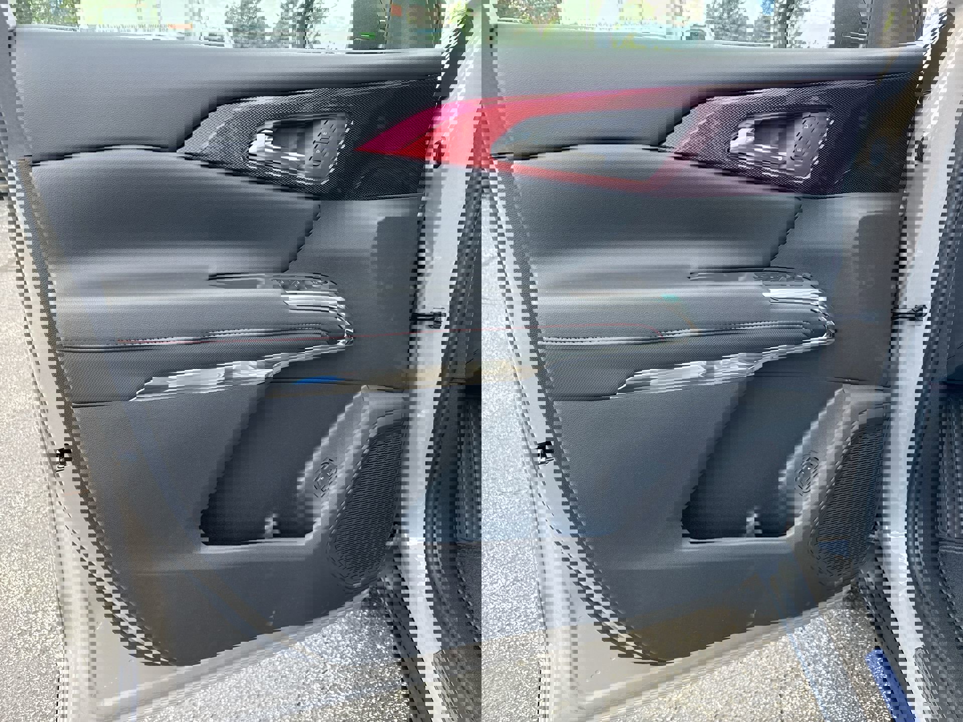 New 2026 Chevrolet Traverse Z71 w/ Driver Confidence Package image 57