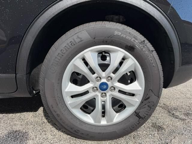 Used 2022 Ford Escape S FWD image 4