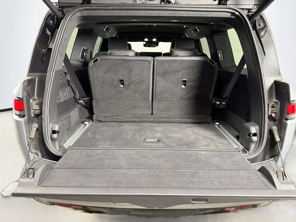 Used 2025 Rivian R1S Adventure AWD/4WD image 28