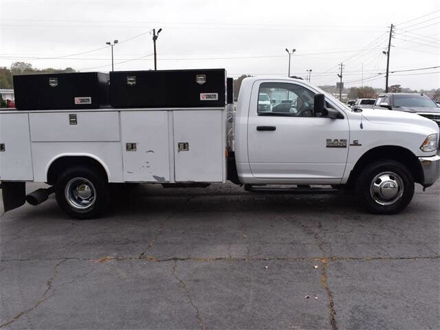 Used 2013 RAM 3500 Tradesman w/ PWR & Remote Entry Group image 3