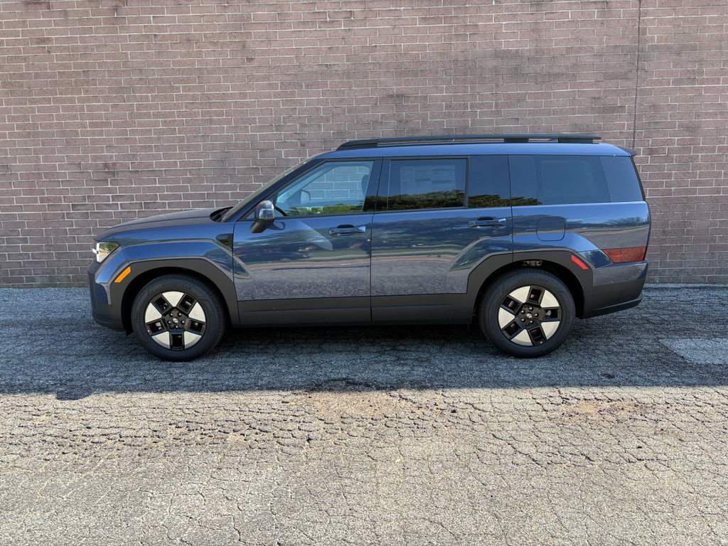 New 2026 Hyundai Santa Fe SEL FWD image 2