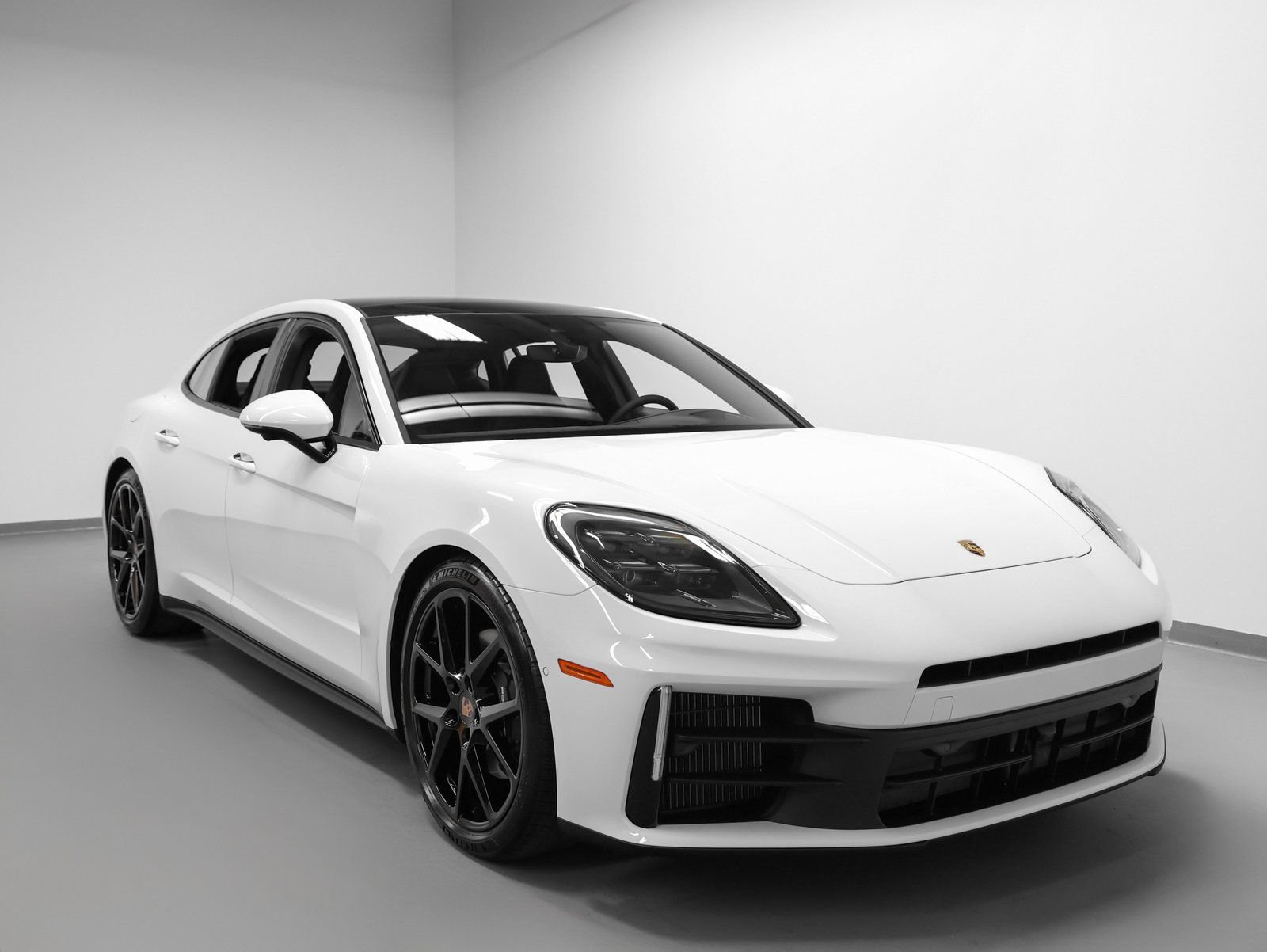 Certified 2026 Porsche Panamera 4 AWD/4WD image 10