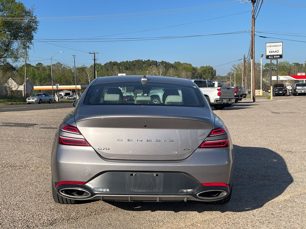 Used 2025 Genesis G70 2.5T image 4