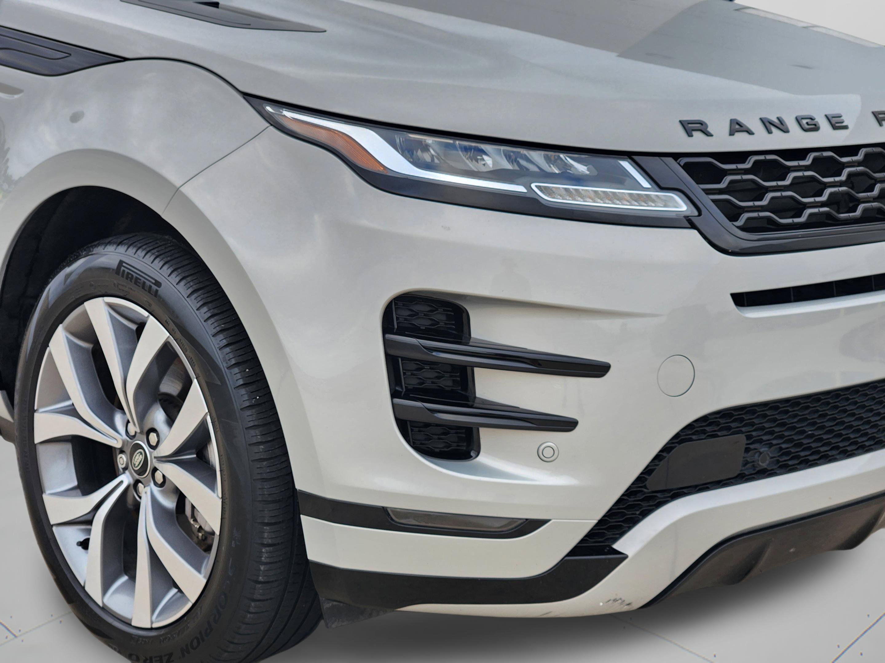 Certified 2023 Land Rover Range Rover Evoque R-Dynamic S AWD/4WD image 30