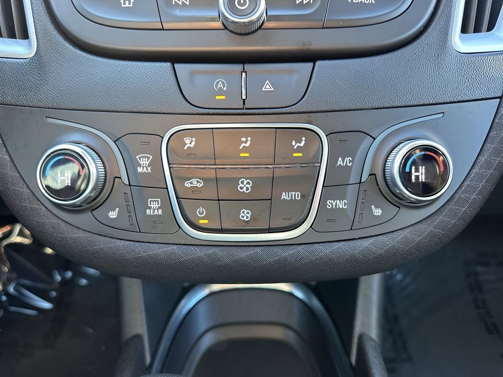 Used 2024 Chevrolet Malibu LT image 18