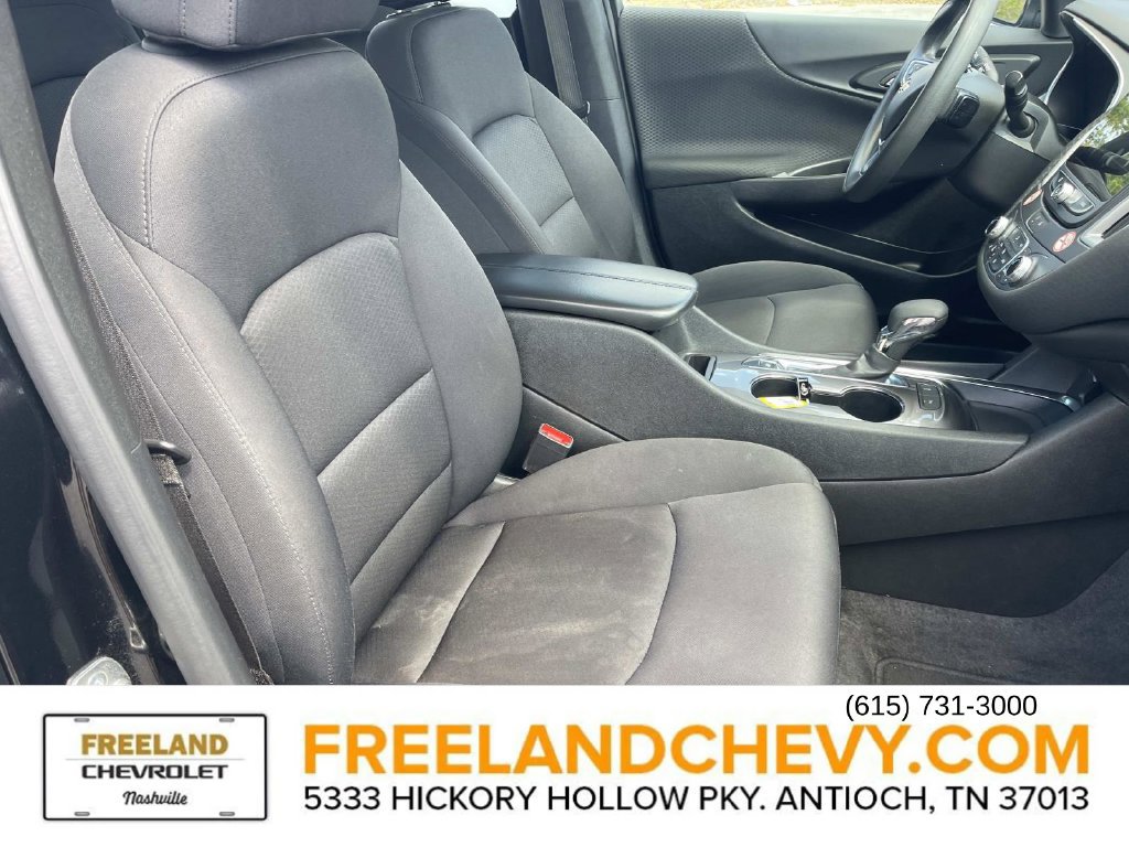 Used 2025 Chevrolet Malibu LT FWD image 24