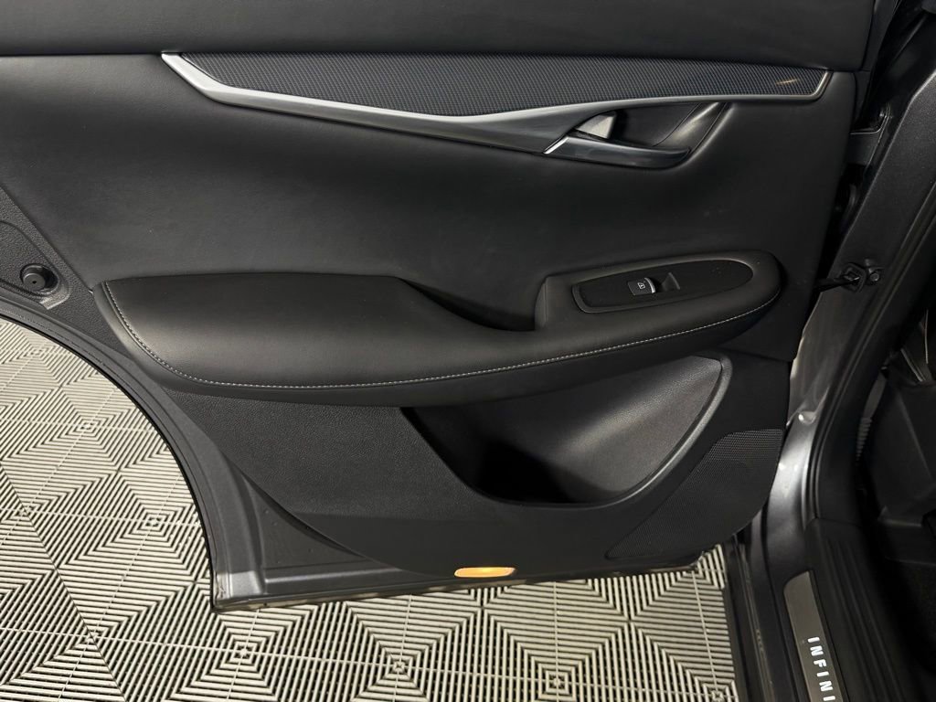 Used 2023 INFINITI QX50 Sport image 28