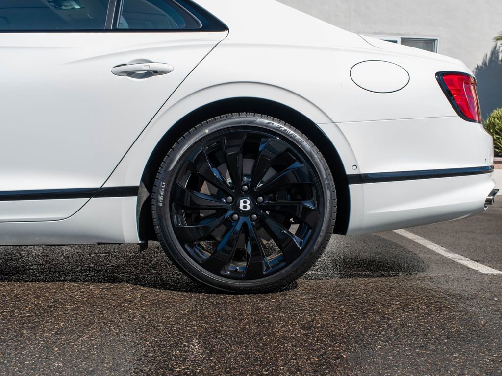 New 2026 Bentley Flying Spur Plug-In Hybrid AWD/4WD image 34