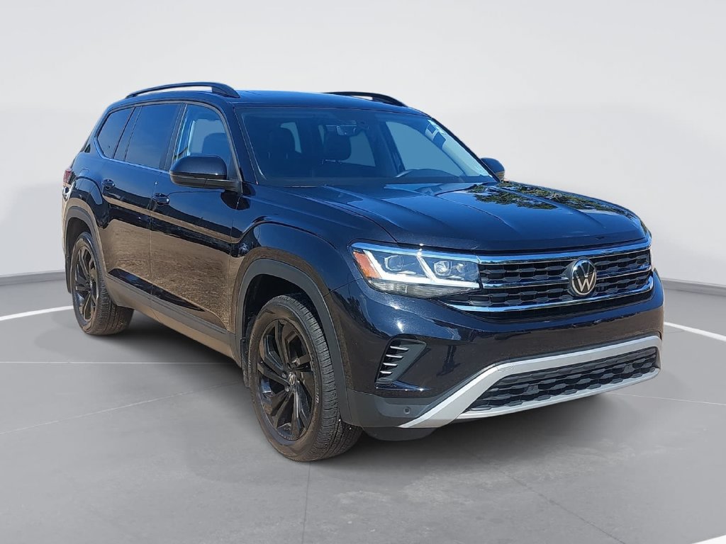 Used 2023 Volkswagen Atlas SE w/ Panoramic Sunroof Package AWD/4WD image 3