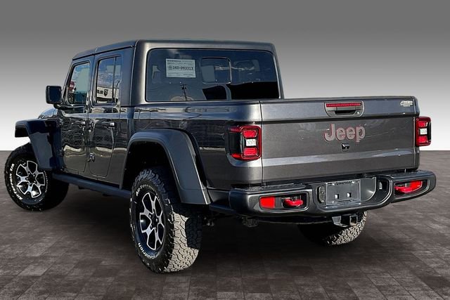 Used 2022 Jeep Gladiator Rubicon w/ LED Lighting Group AWD/4WD image 12