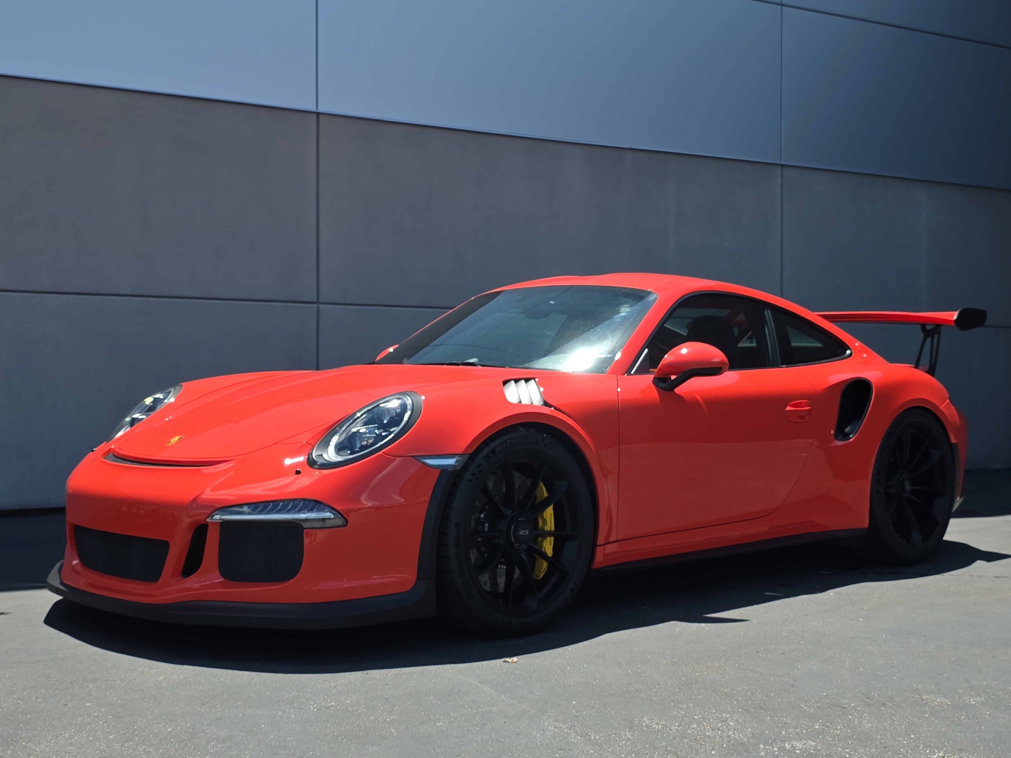Certified 2016 Porsche 911 GT3 RS RWD image 1