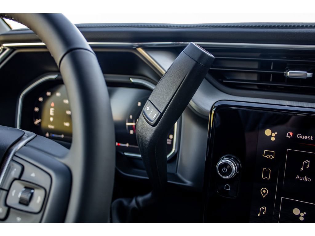 New 2026 GMC Sierra 3500 Denali w/ Denali Reserve Package image 32