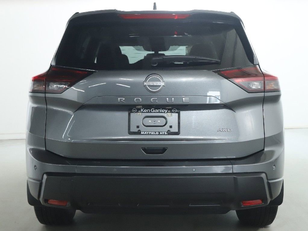 Certified 2026 Nissan Rogue S image 42