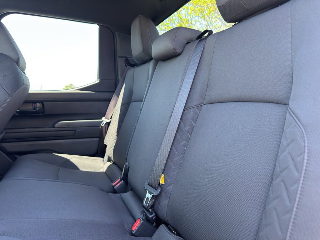 Used 2025 Toyota Tacoma SR5 AWD/4WD image 8