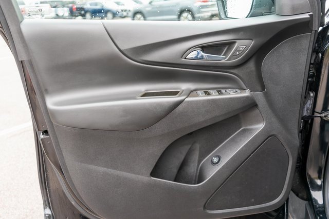 Used 2023 Chevrolet Equinox LT image 18