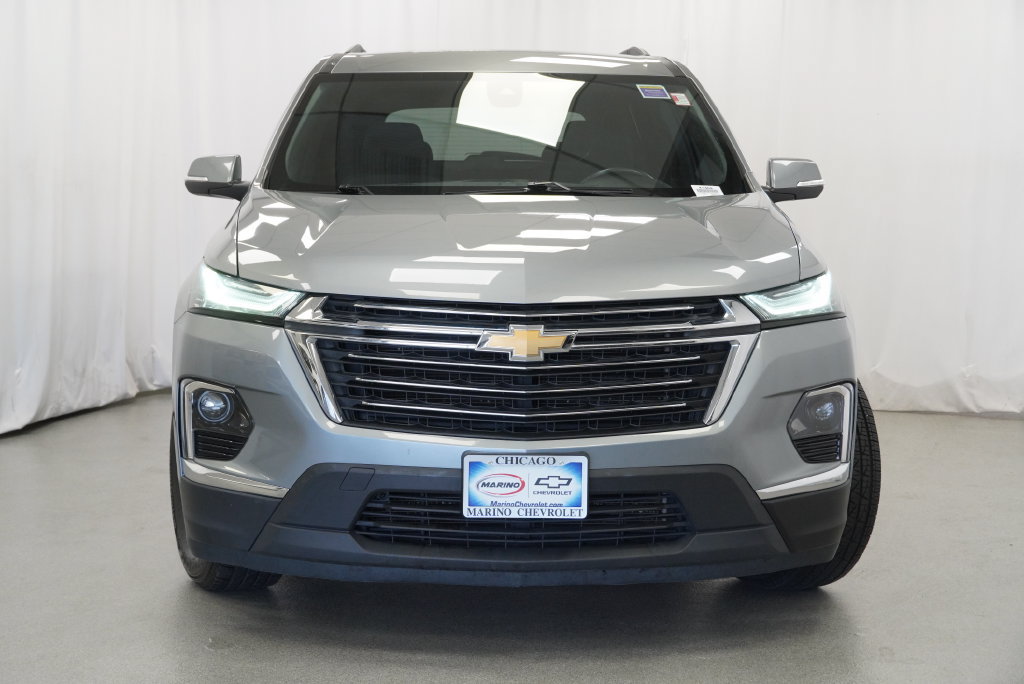 Used 2023 Chevrolet Traverse LT FWD image 13