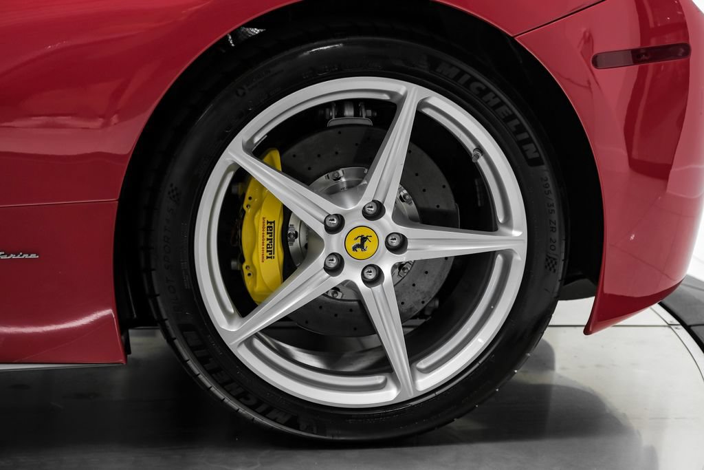 Used 2014 Ferrari 458 Spider RWD image 64