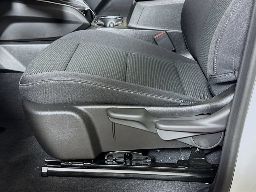 New 2026 GMC Canyon Elevation w/ Convenience Package RWD image 17