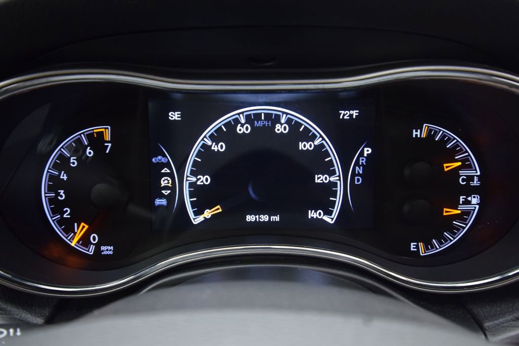 Used 2020 Jeep Grand Cherokee Altitude AWD/4WD image 20