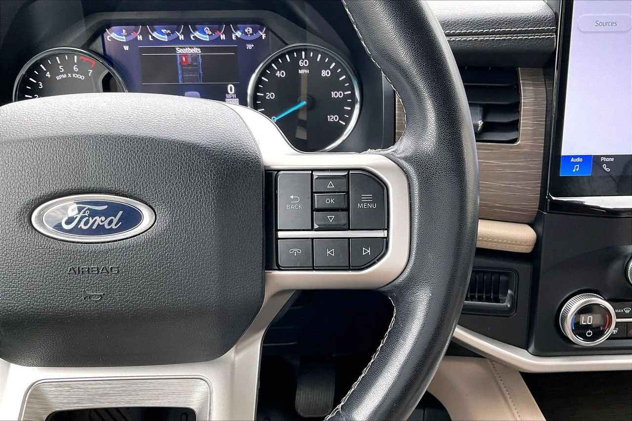Used 2024 Ford Expedition Limited AWD/4WD image 32