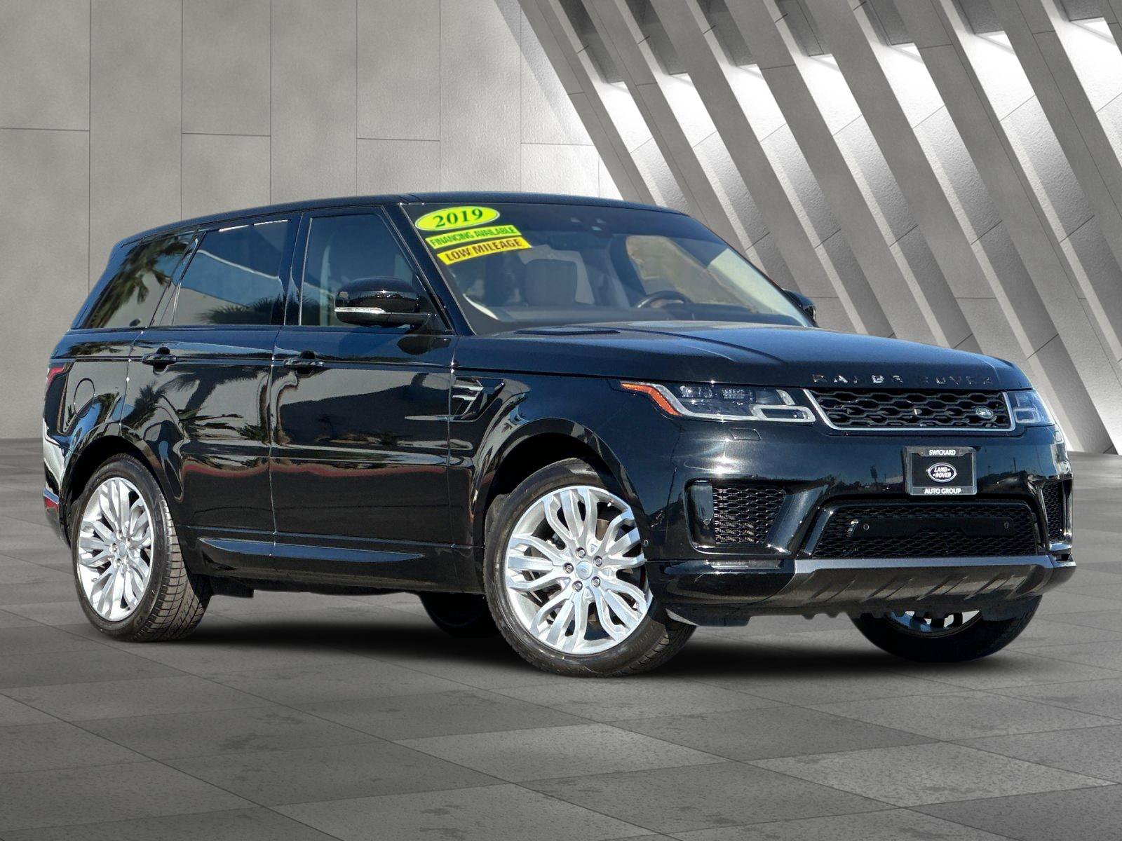 Used 2019 Land Rover Range Rover Sport HSE AWD/4WD image 1