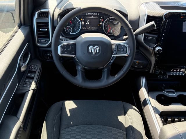 New 2026 RAM 2500 Big Horn AWD/4WD image 34