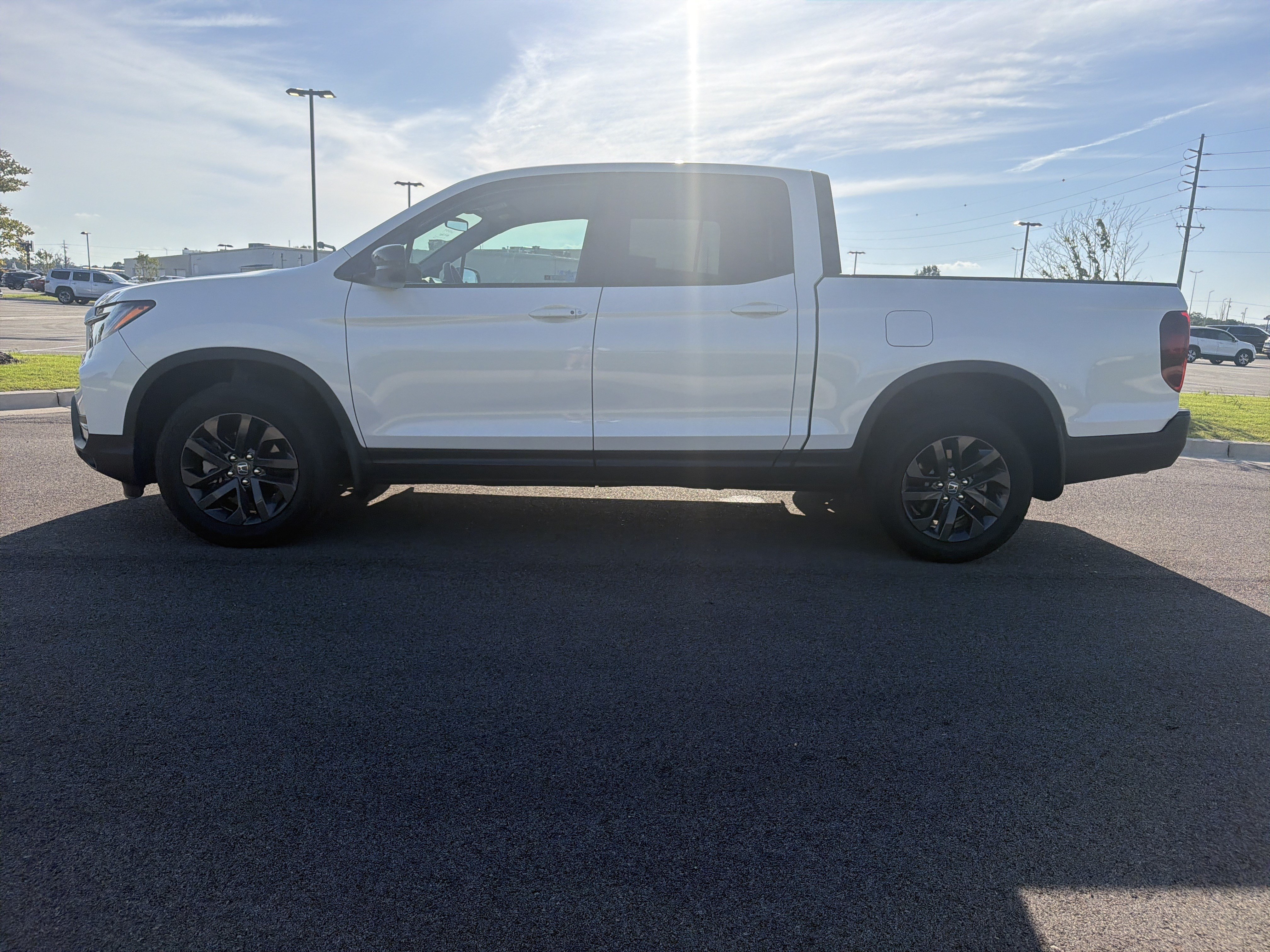 Certified 2023 Honda Ridgeline Sport image 2