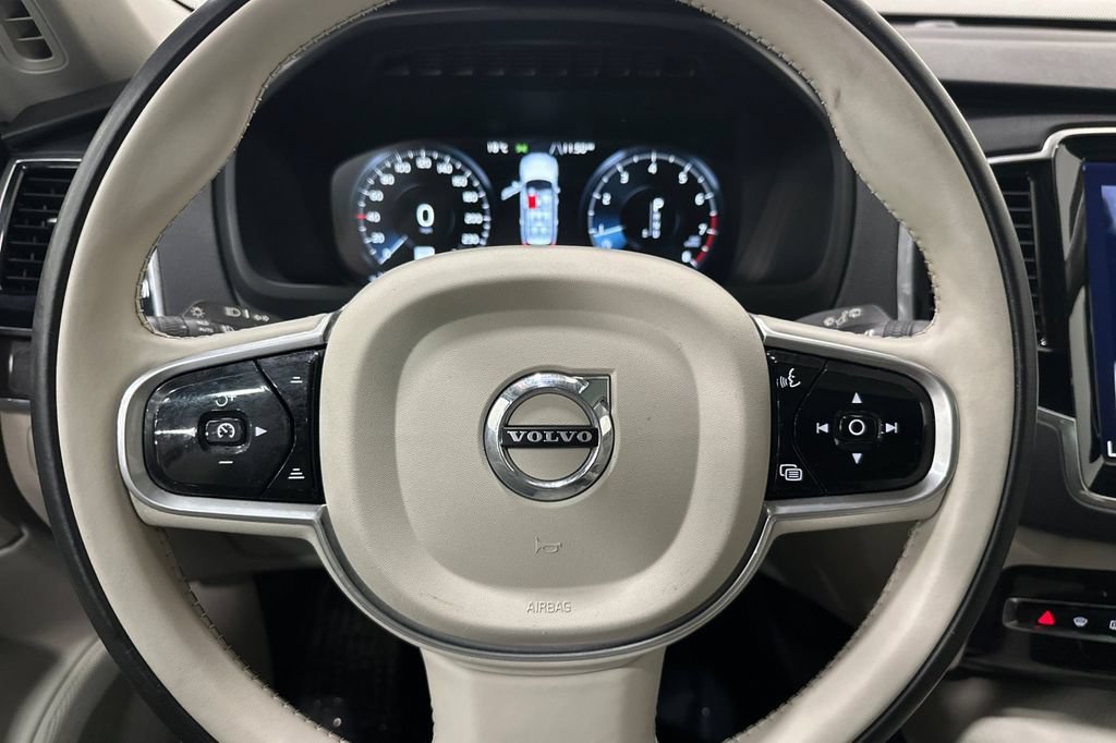 Used 2017 Volvo XC90 T6 Momentum w/ Vision Package AWD/4WD image 28