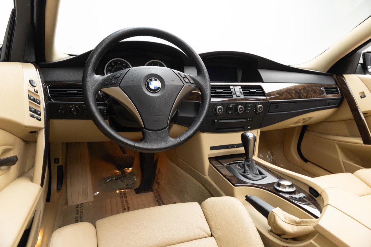 Used 2004 BMW 545i Sedan RWD image 6