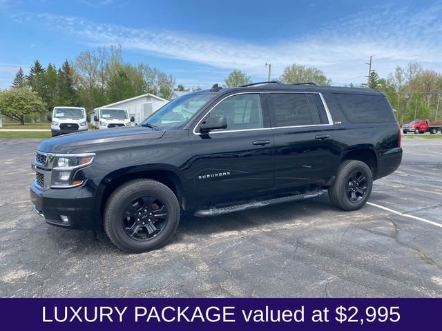 Used 2017 Chevrolet Suburban LT w/ Luxury Package AWD/4WD image 2