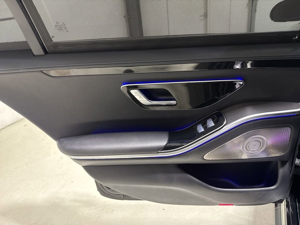 Used 2023 Mercedes-Benz S 500 4MATIC w/ AMG Line image 35