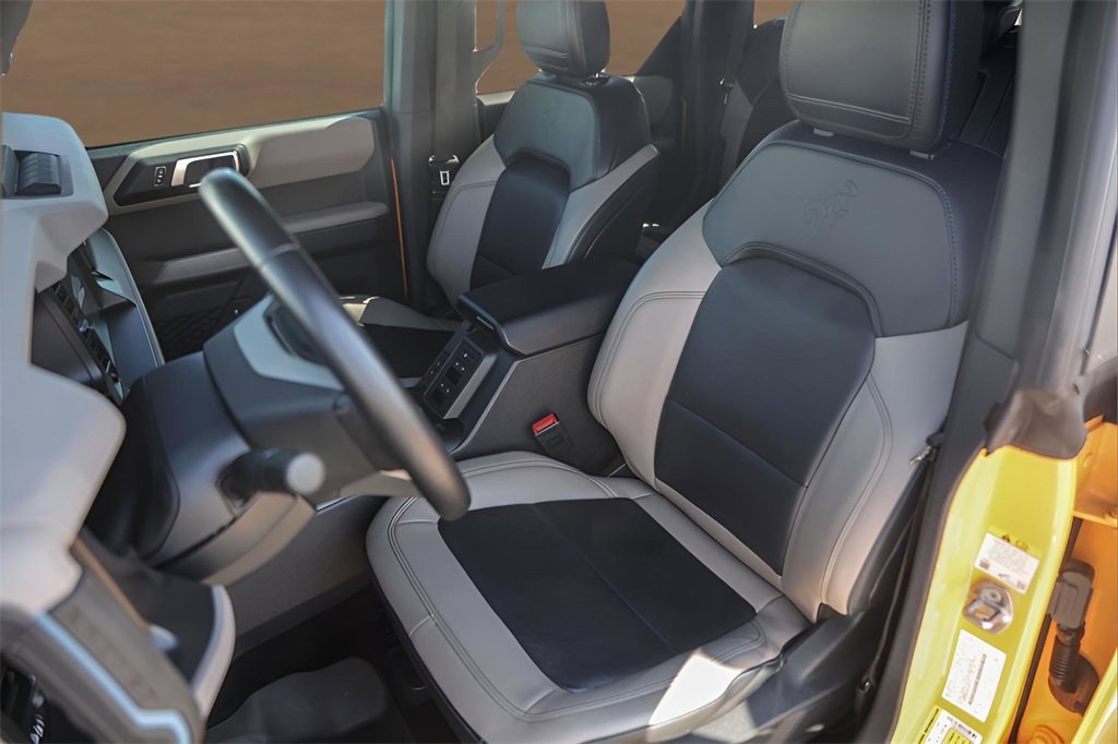 Used 2022 Ford Bronco Wildtrak image 7