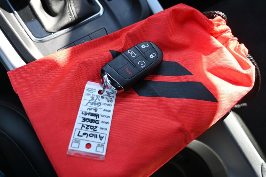 Used 2024 Dodge Hornet R/T Plus image 35