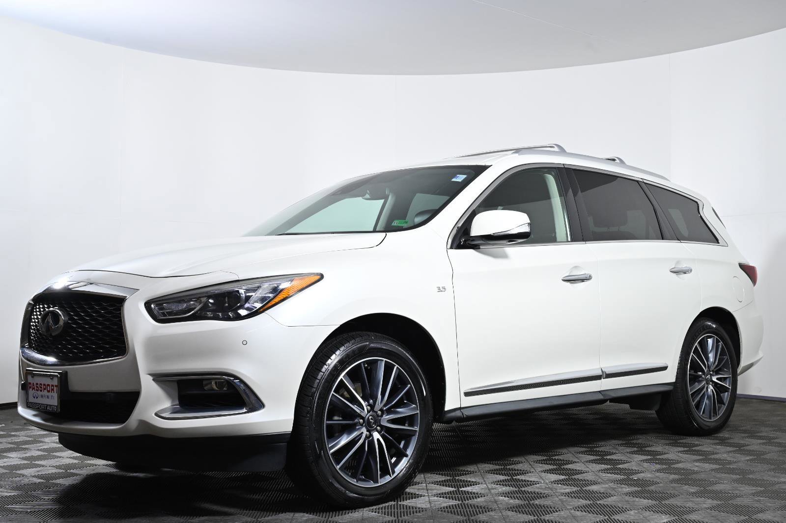 Used 2018 INFINITI QX60 Luxe w/ Deluxe Technology Package