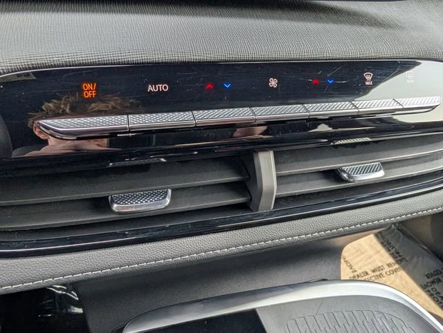 Used 2025 Buick Enclave Preferred image 19