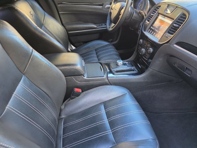Used 2022 Chrysler 300 S RWD image 20