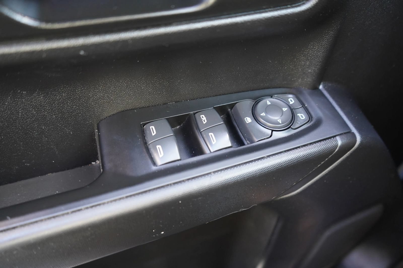 Used 2022 Chevrolet Silverado 1500 Custom RWD image 13