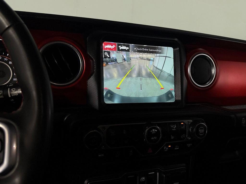 Used 2023 Jeep Gladiator Rubicon w/ LED Lighting Group AWD/4WD image 18