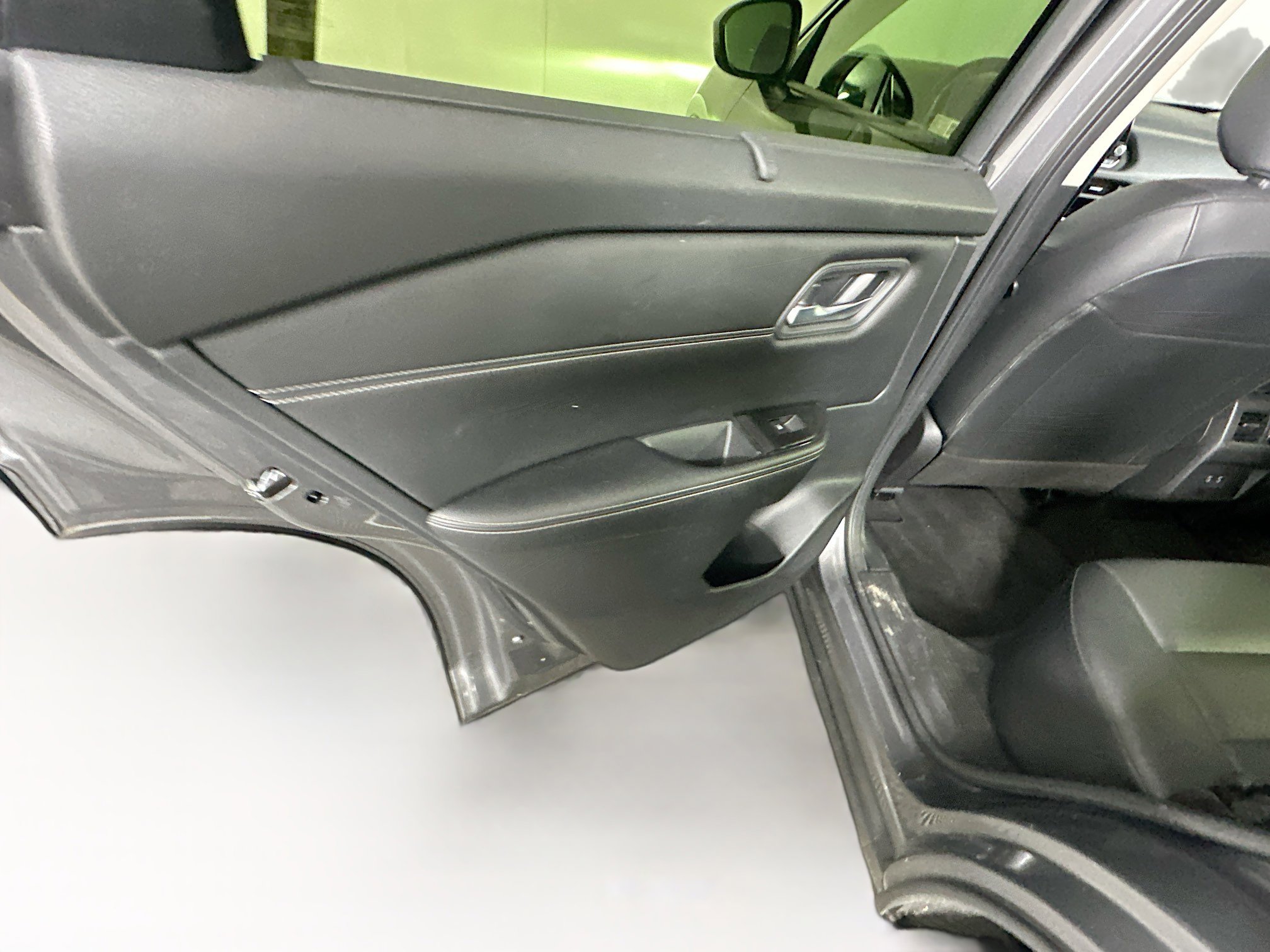 Used 2024 Nissan Rogue SV w/ SV Premium Package image 26