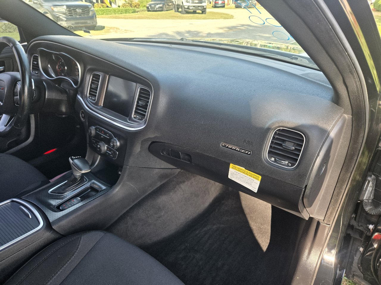 Used 2016 Dodge Charger R/T image 22