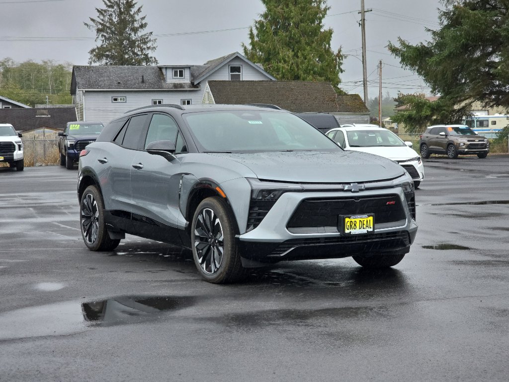 New 2026 Chevrolet Blazer EV RS image 2