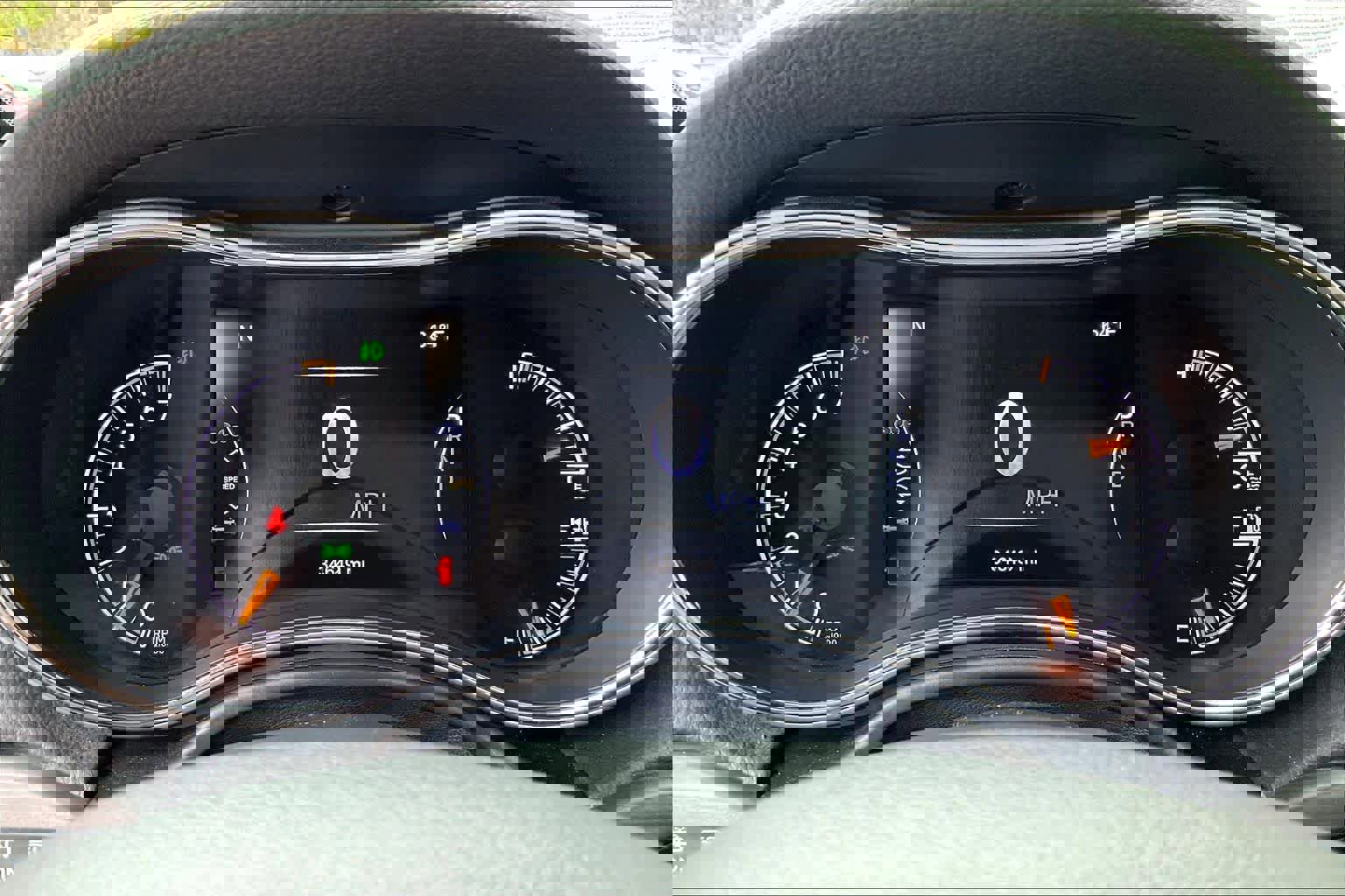 Used 2022 Jeep Grand Cherokee Laredo X image 25