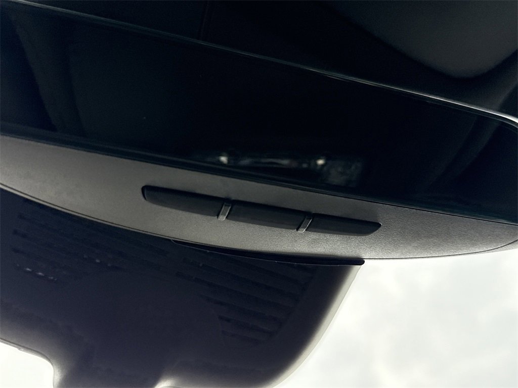 Certified 2025 Mercedes-Benz GLB 250 image 28