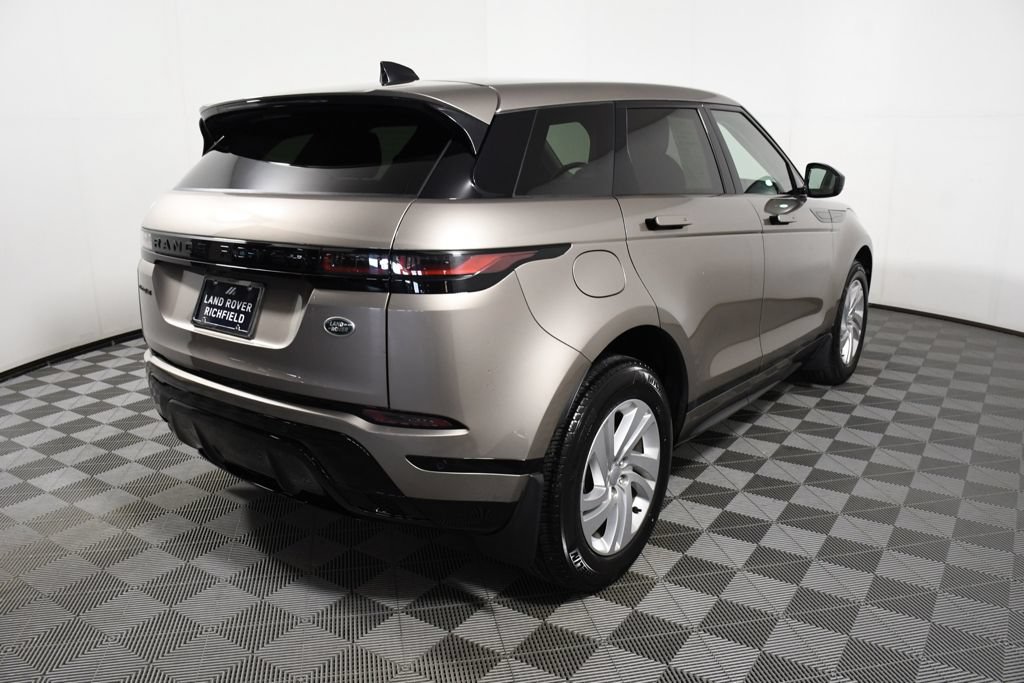 Used 2023 Land Rover Range Rover Evoque R-Dynamic S AWD/4WD image 6