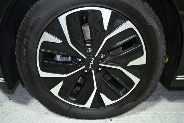 Used 2024 Kia EV6 Wind w/ Wind Technology Package image 18