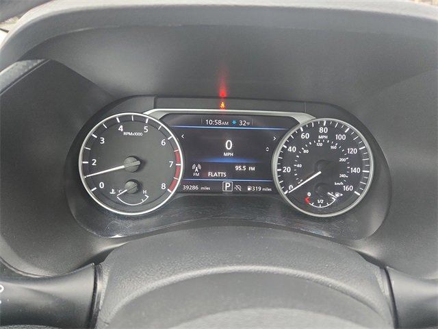 Certified 2024 Nissan Sentra SV image 33