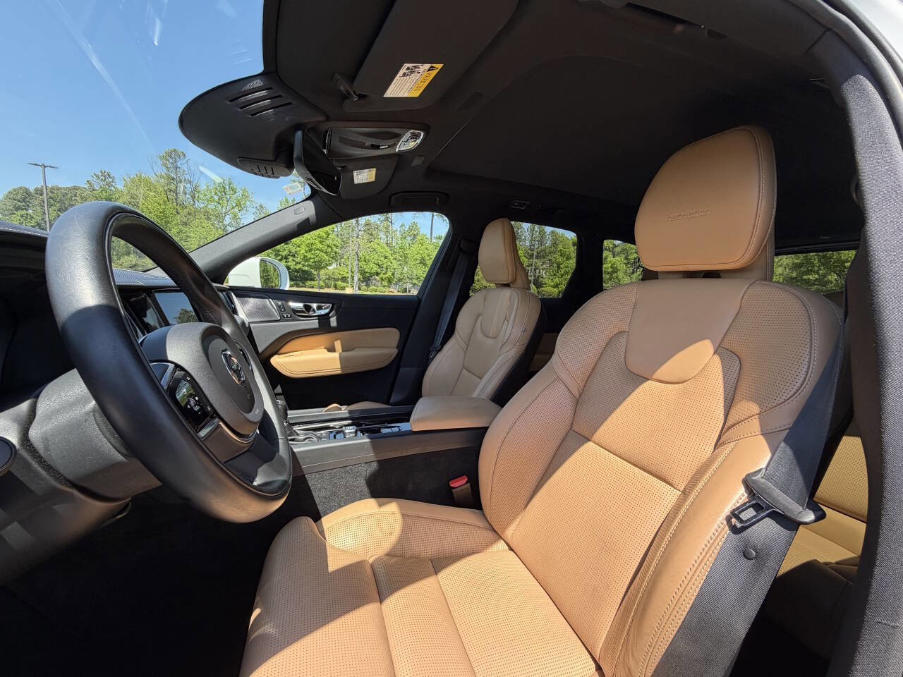 Used 2019 Volvo XC60 T5 Inscription AWD/4WD image 22