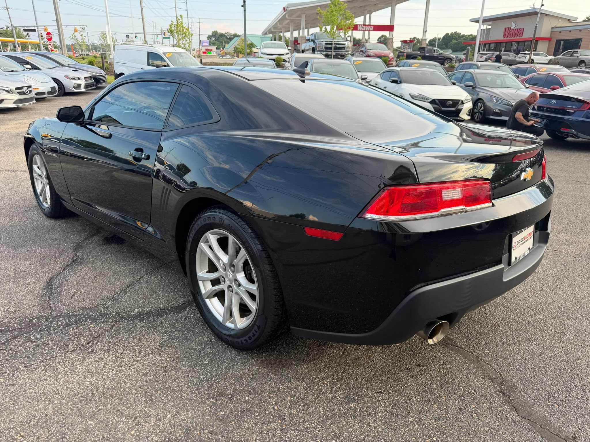 Used 2014 Chevrolet Camaro LT RWD image 3