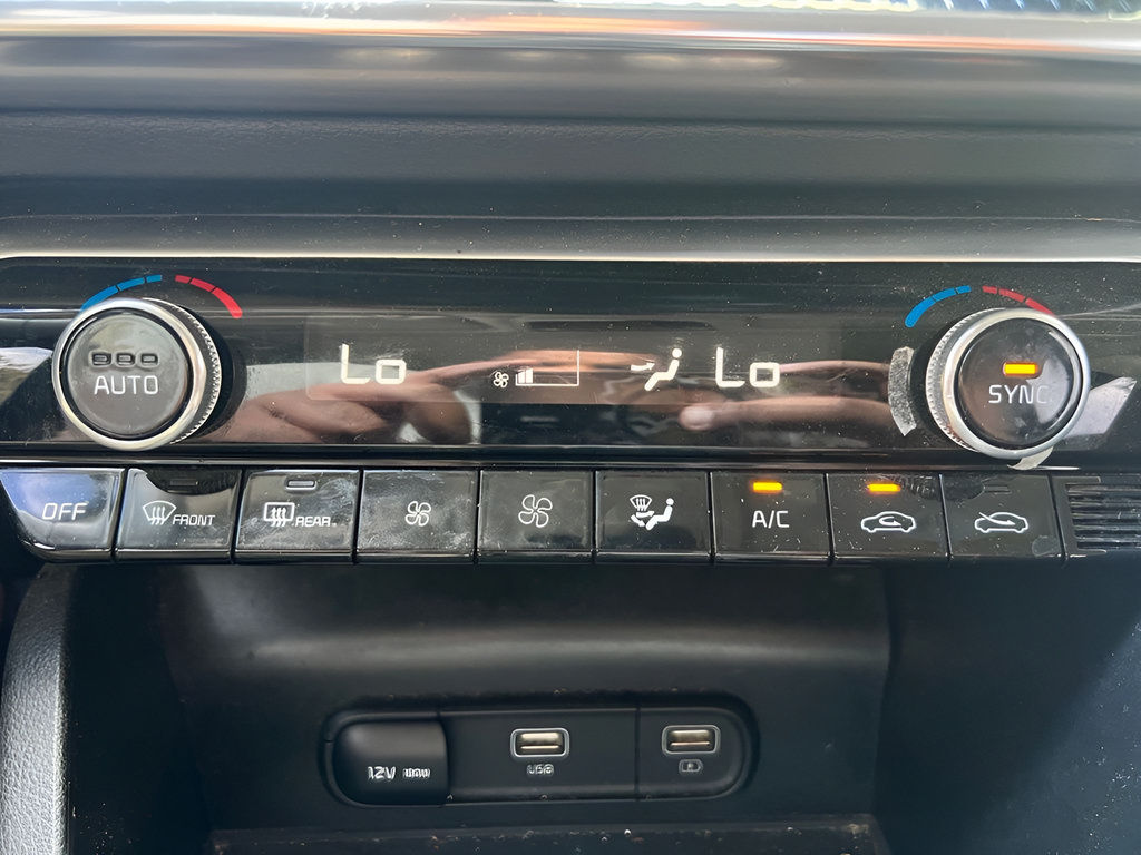 Used 2024 Kia K5 EX FWD image 27